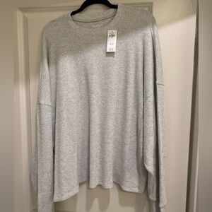 Abercrombie Grey Waffle along Sleeve Tee - L/XL